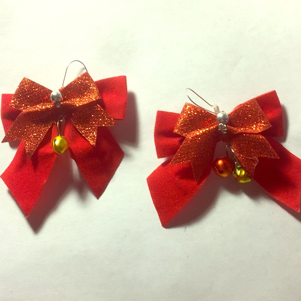 Chrismas bow earrings